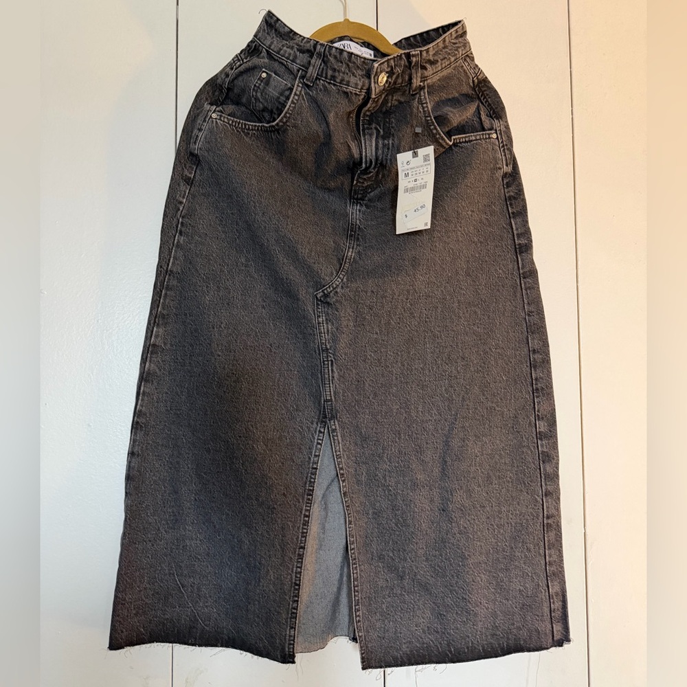 Zara Black High-Waist Denim Maxi Skirt with Front Slit